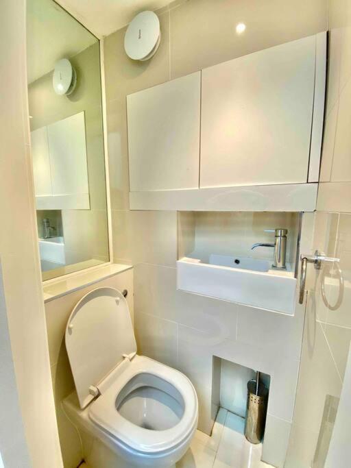 2Bdr Modern Apartment In Hammersmith West Londra Esterno foto
