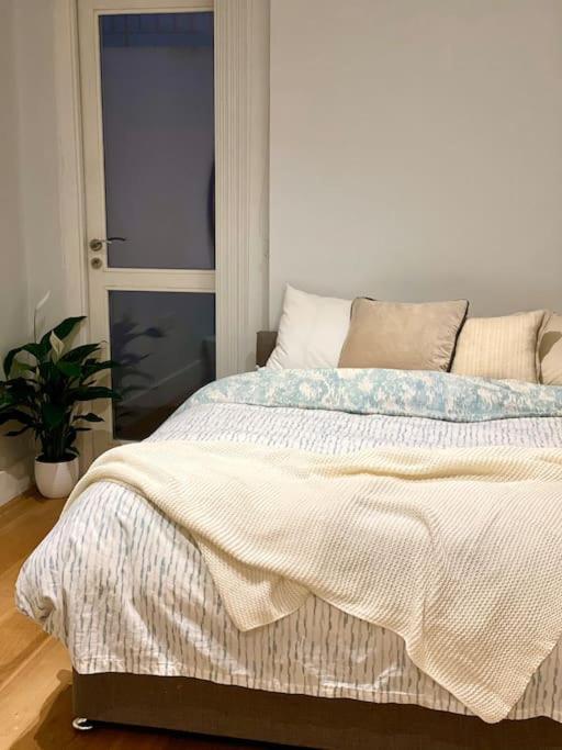2Bdr Modern Apartment In Hammersmith West Londra Esterno foto